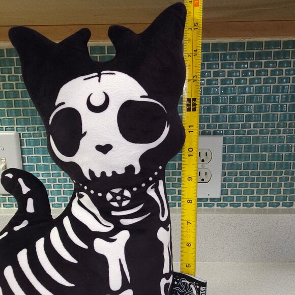Killstar skeleton cat cushion - Picture 2 of 5